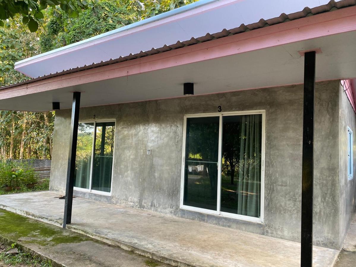 บ้านสวนวงศ์จินดารักษ์ Phayao Eksteriør billede